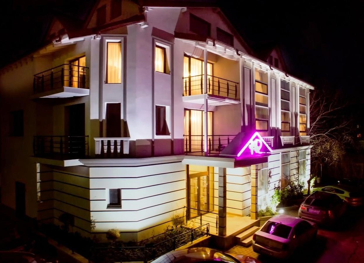 Romantic Boutique Focşani Esterno foto