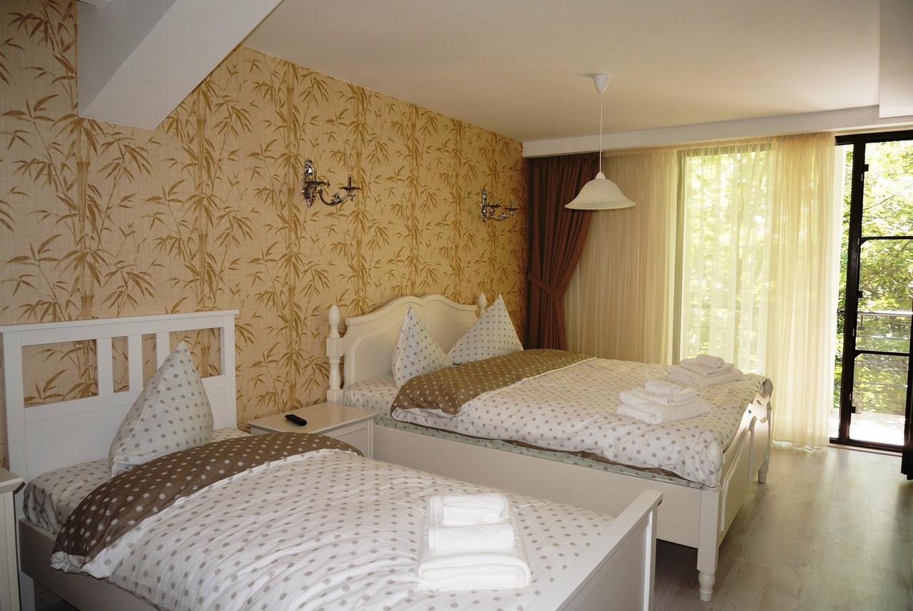 Romantic Boutique Focşani Esterno foto